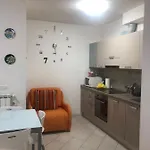 Apartament Maridea *